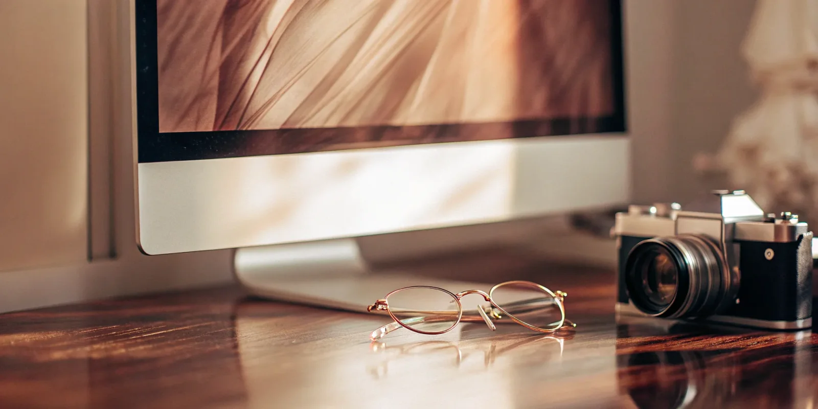 Top 7 AI Profile Picture Makers for Standout Headshots