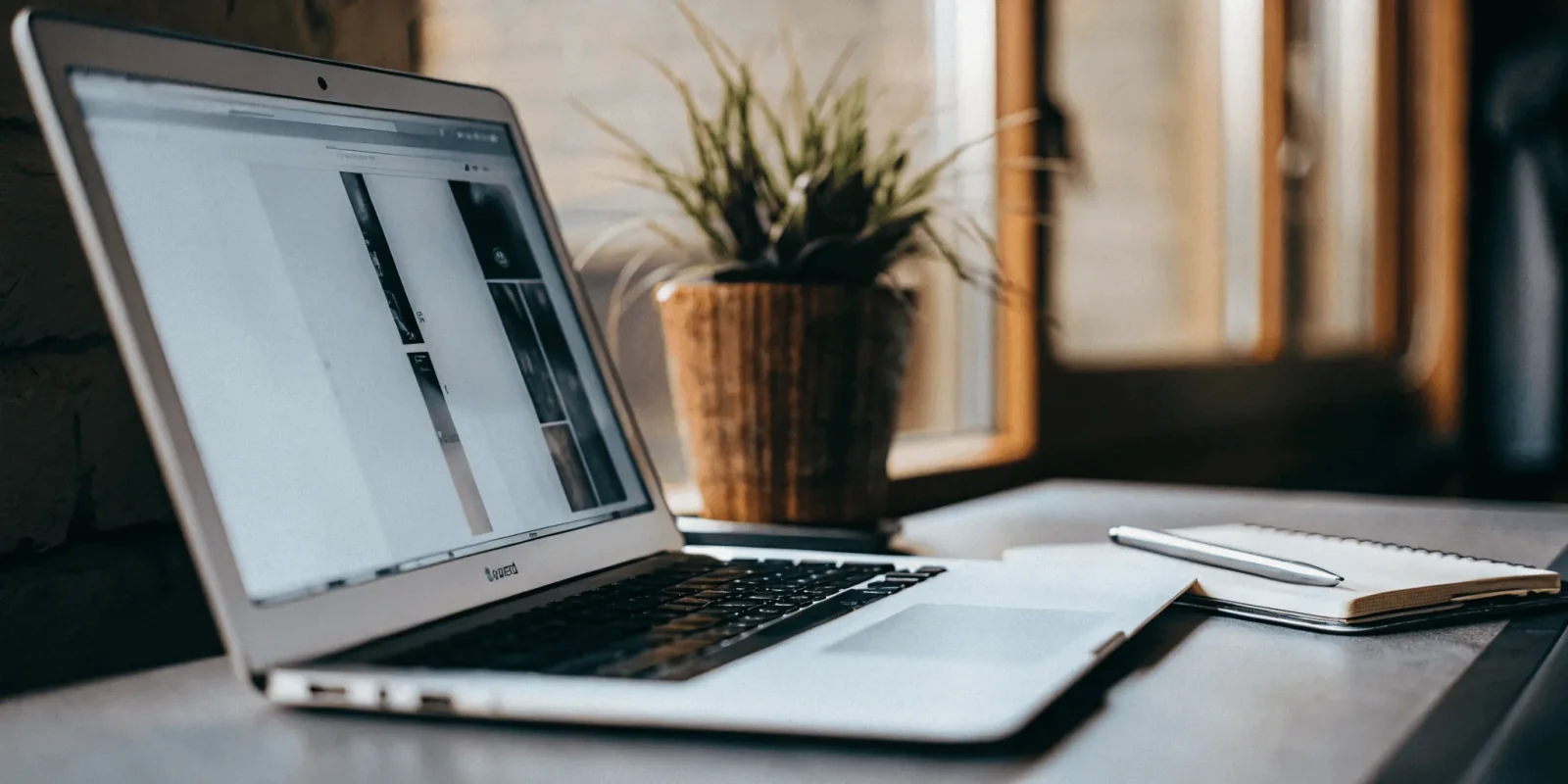 5 Best Free AI LinkedIn Photo Generators We Tested